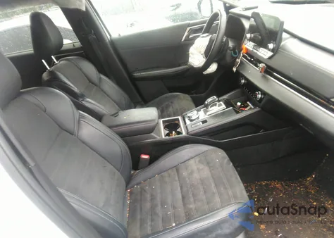 2024 Mitsubishi Outlander Se/Black Edition z USA, uszkodzony, nr VIN JA4J3VA83RZ018282